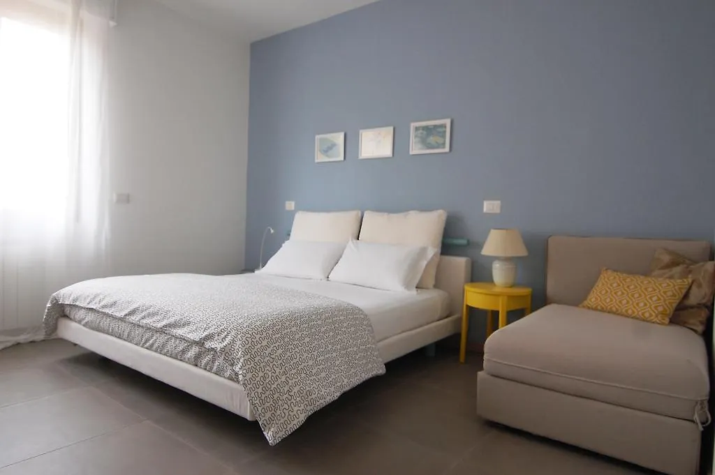 Le Officine Di Via Marsala Bed & Breakfast Legnano