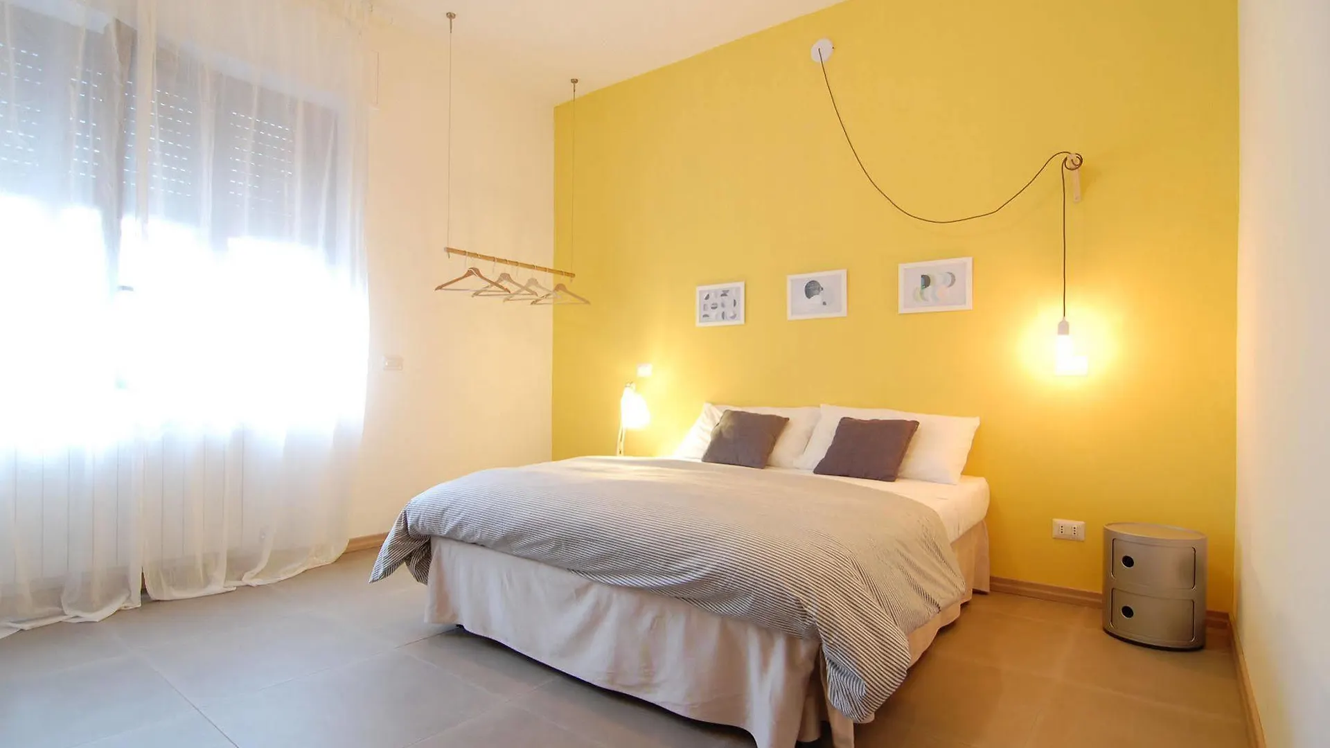 Le Officine Di Via Marsala Bed and Breakfast Legnano Bed & Breakfast